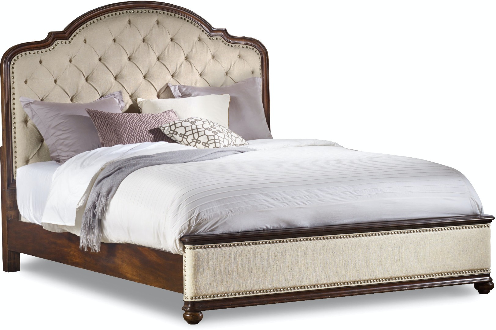 Кровать Leesburg Queen Upholstered Bed with Wood Rails