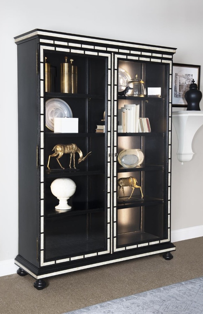 Витрина BILTMORE PERLA DISPLAY CABINET