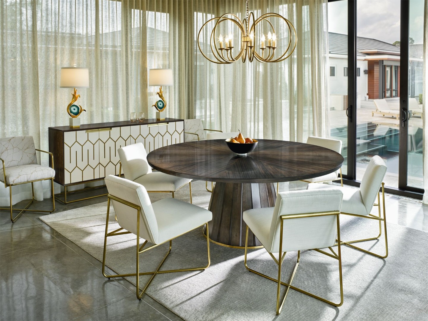 Стол обеденный круглый RUNWAY ACCOLADE 72" COMPLETE TABLE