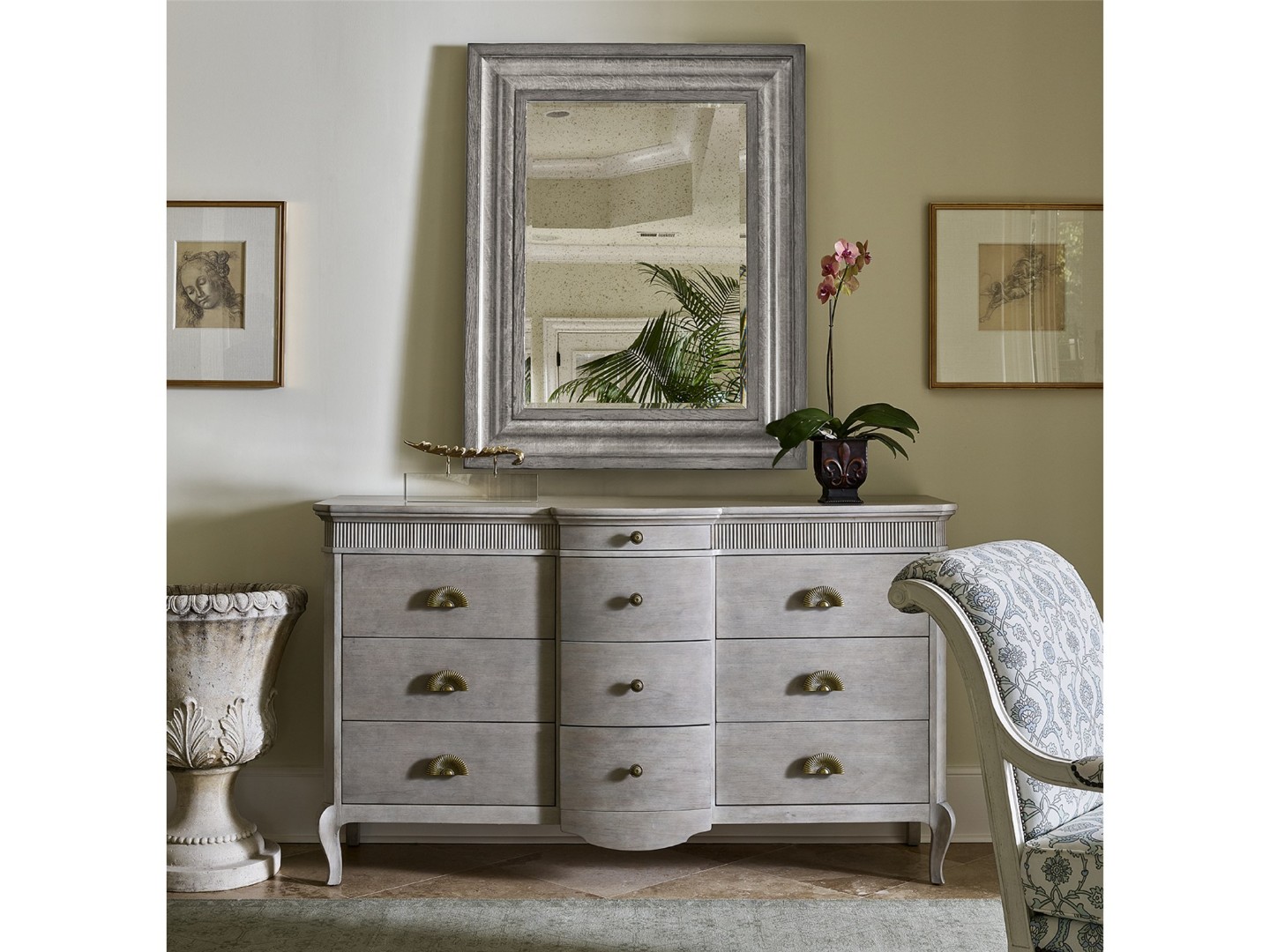 Комод QUINTESSENCE SORBONNE DRESSER