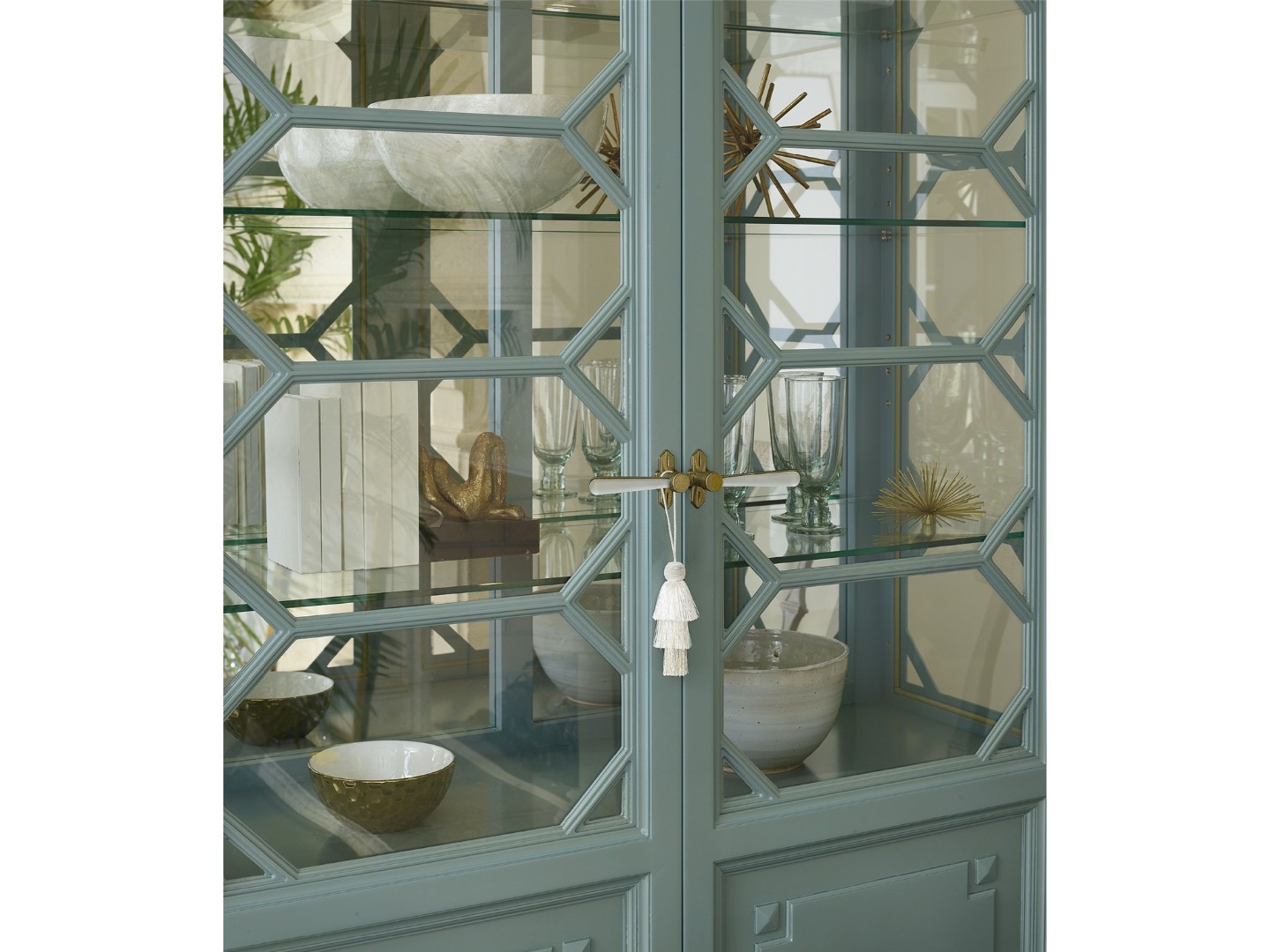 Витрина двухдверная QUINTESSENCE CONSERVATORY CURIO