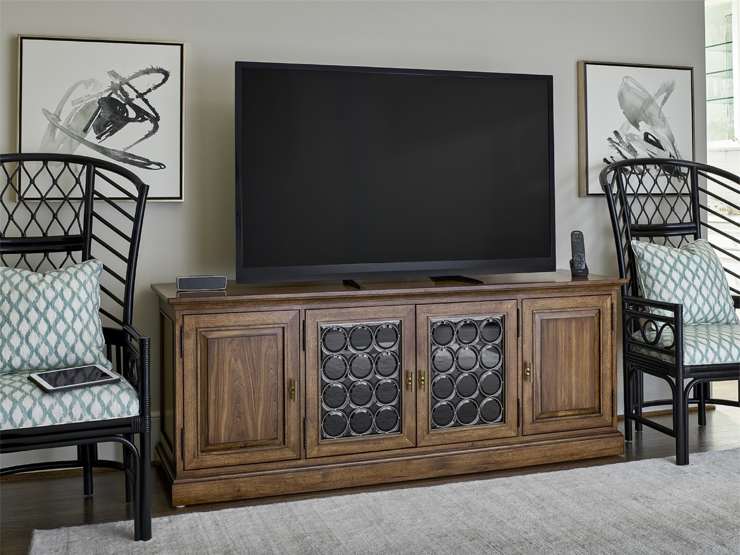 Тумба ТВ QUINTESSENCE MULLION MEDIA CABINET