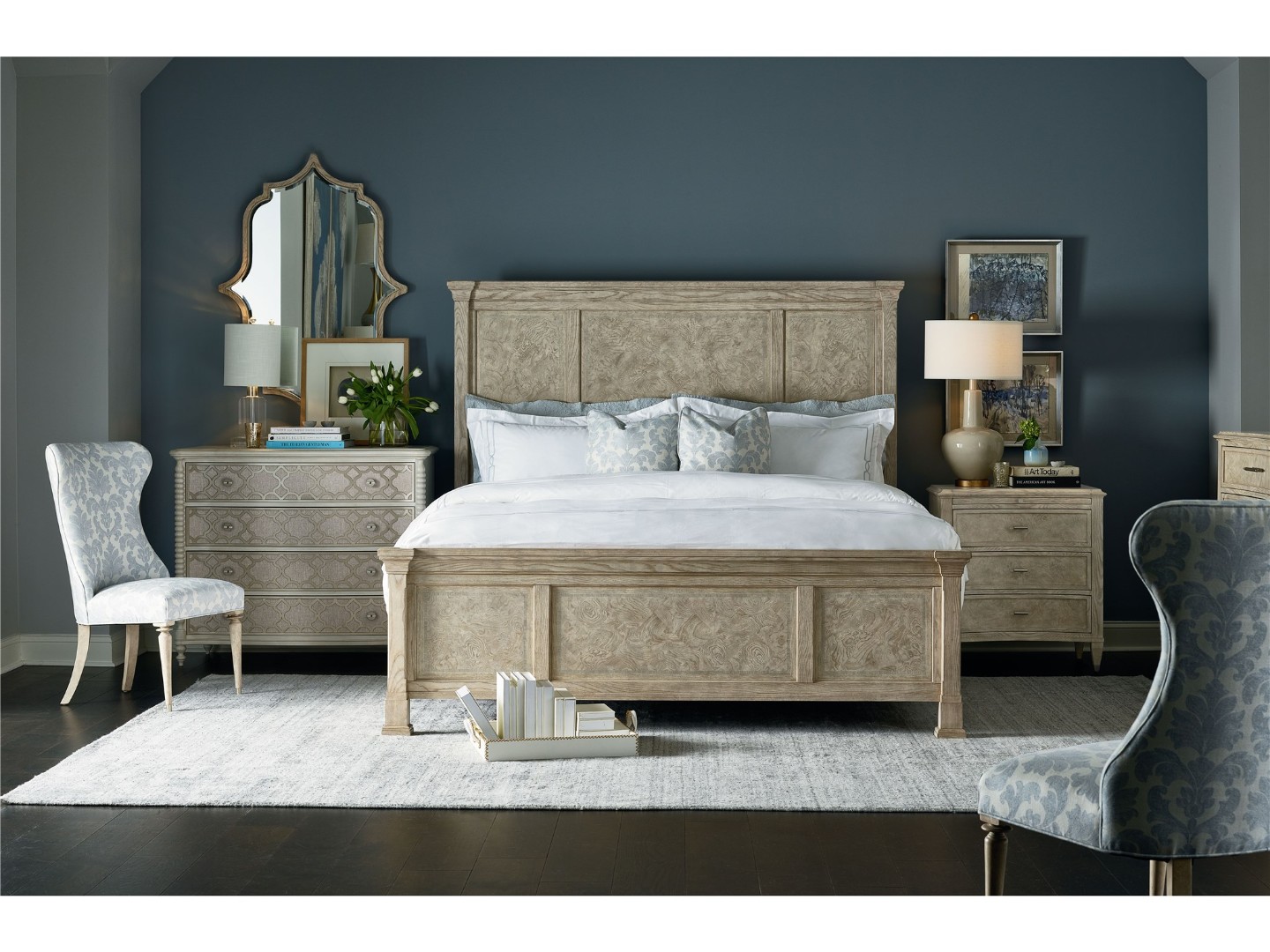 Кровать SERENITY MIRNA KING PANEL BED