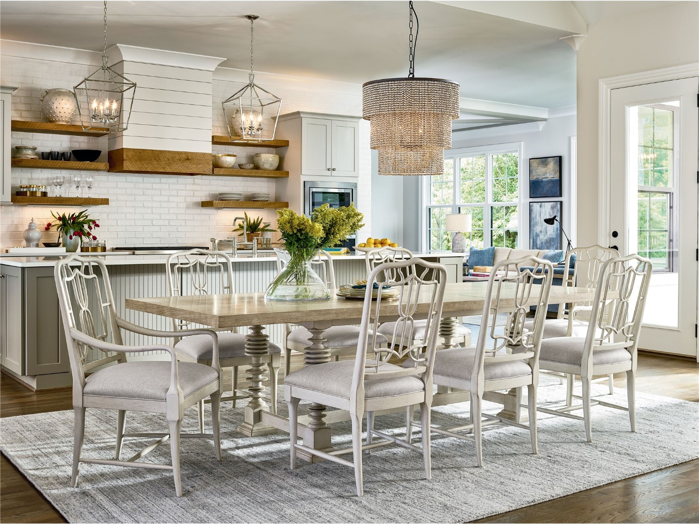 Стул с подлокотниками SERENITY DAPHNE FRETWORK ARM CHAIR