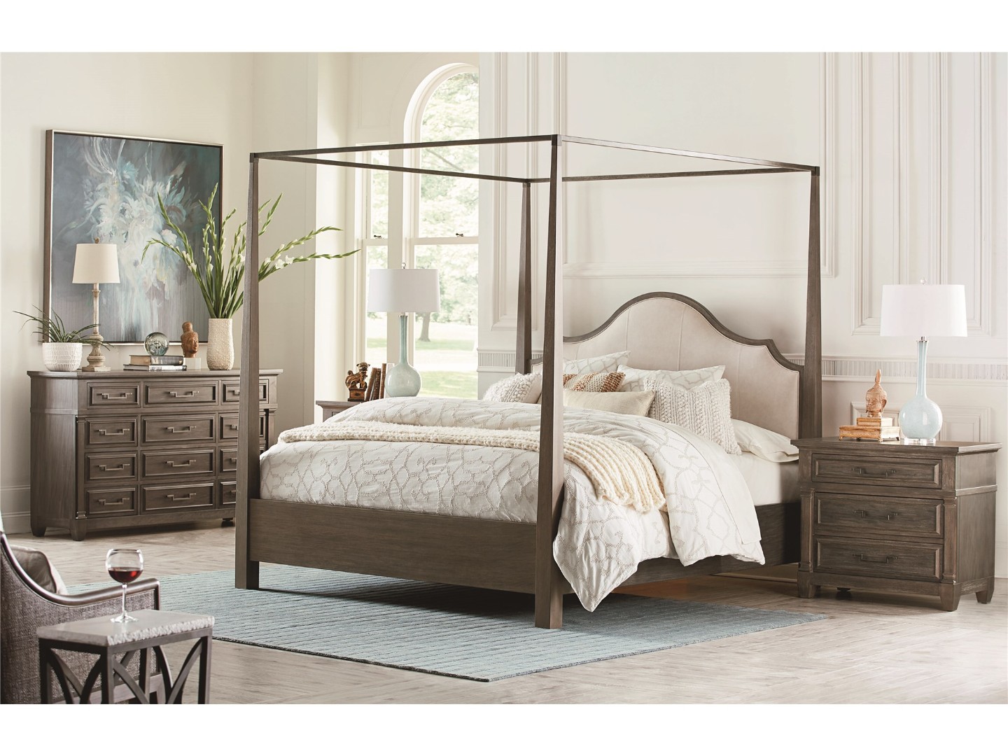 Кровать VERANDA-SECOND EDITION MISTRAL KING LEATHER POSTER BED орех