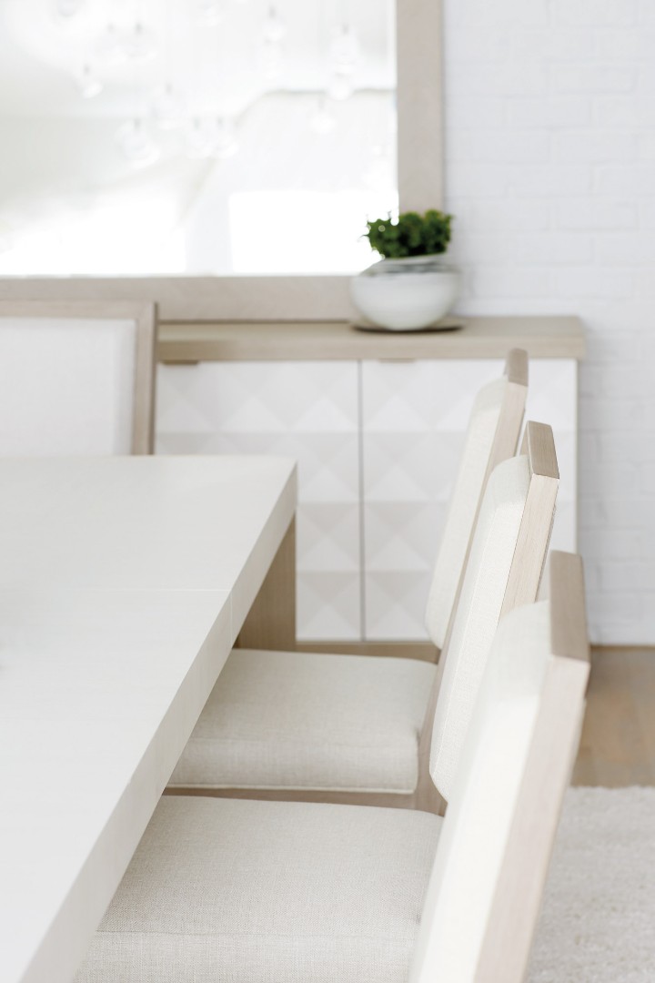 Стол обеденный раскладной Axiom Dining Table