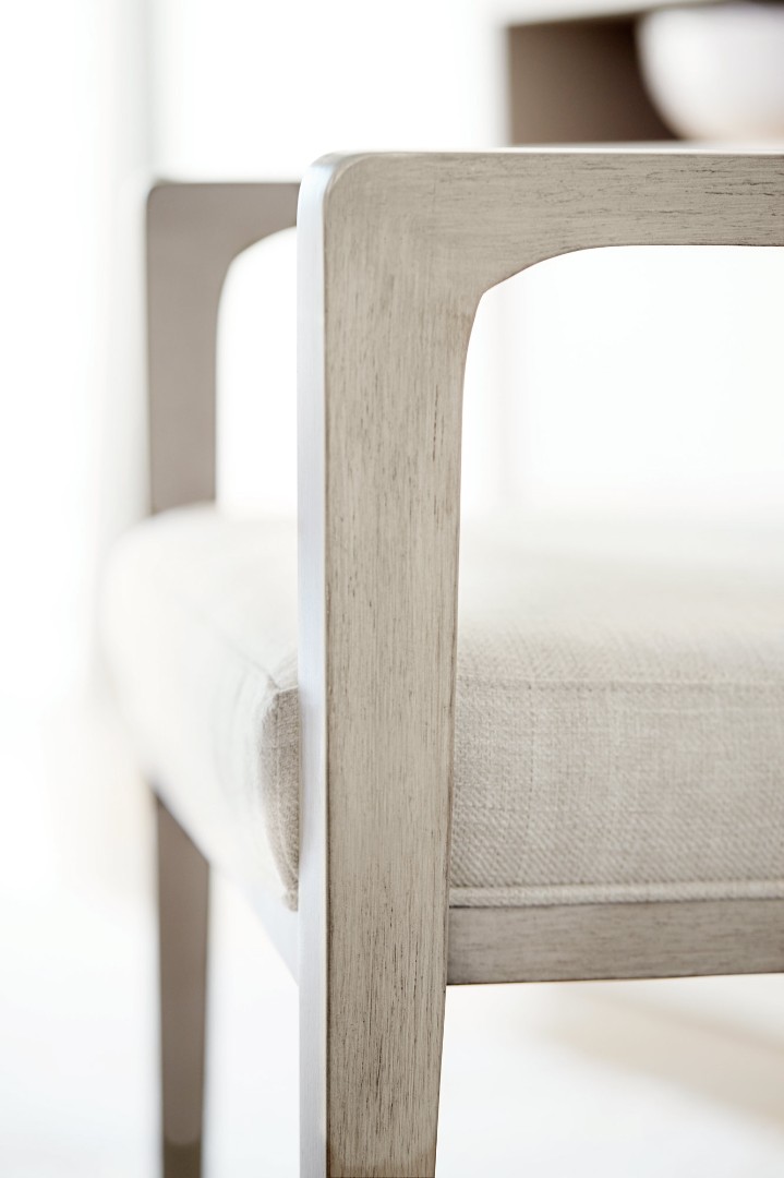 Стул с подлокотниками Axiom Arm Chair