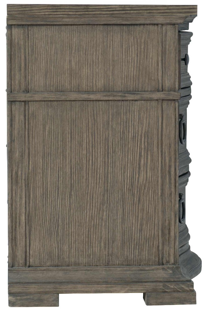 Комод Canyon Ridge Bachelor's Chest