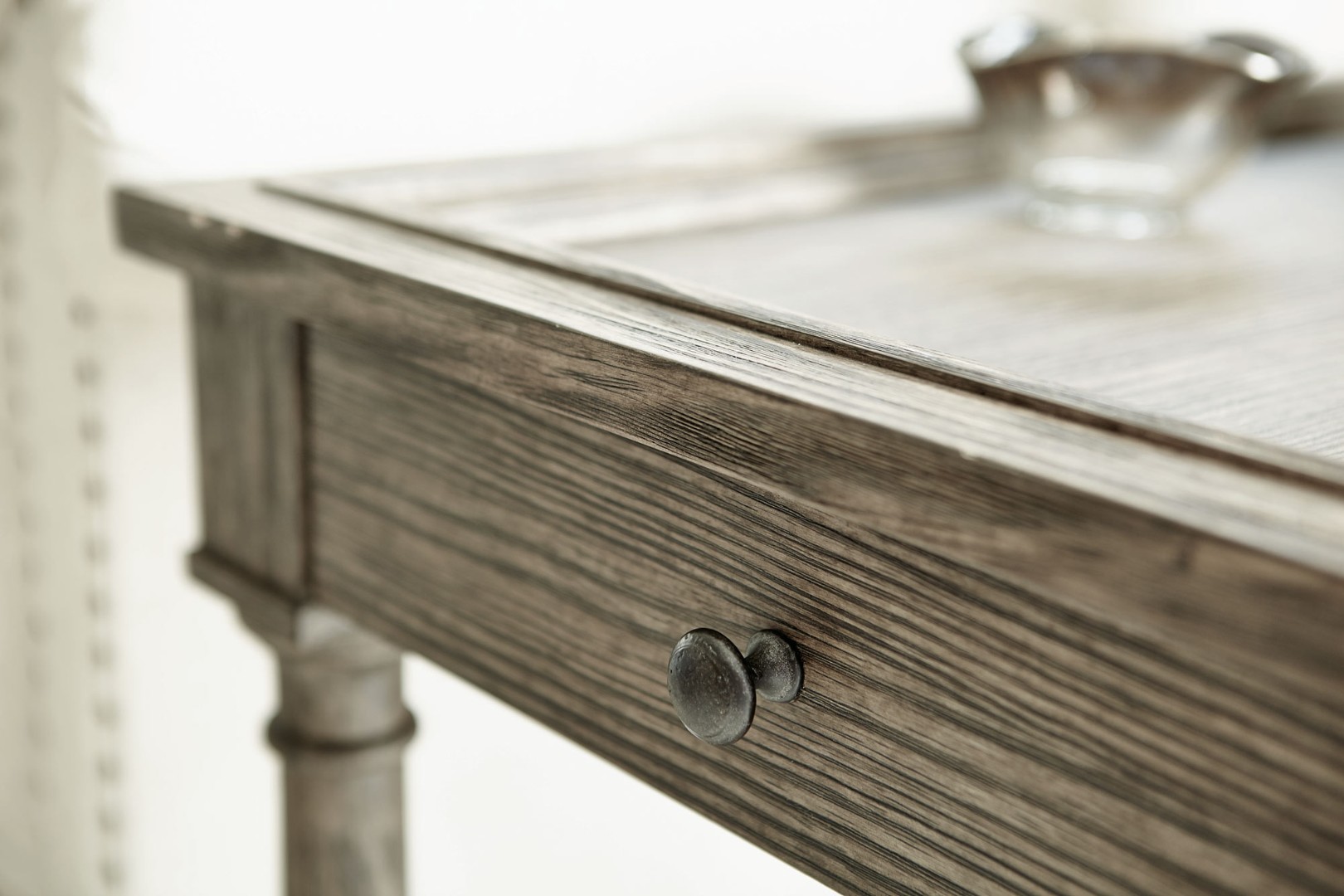 Стол придиванный Canyon Ridge Side Table