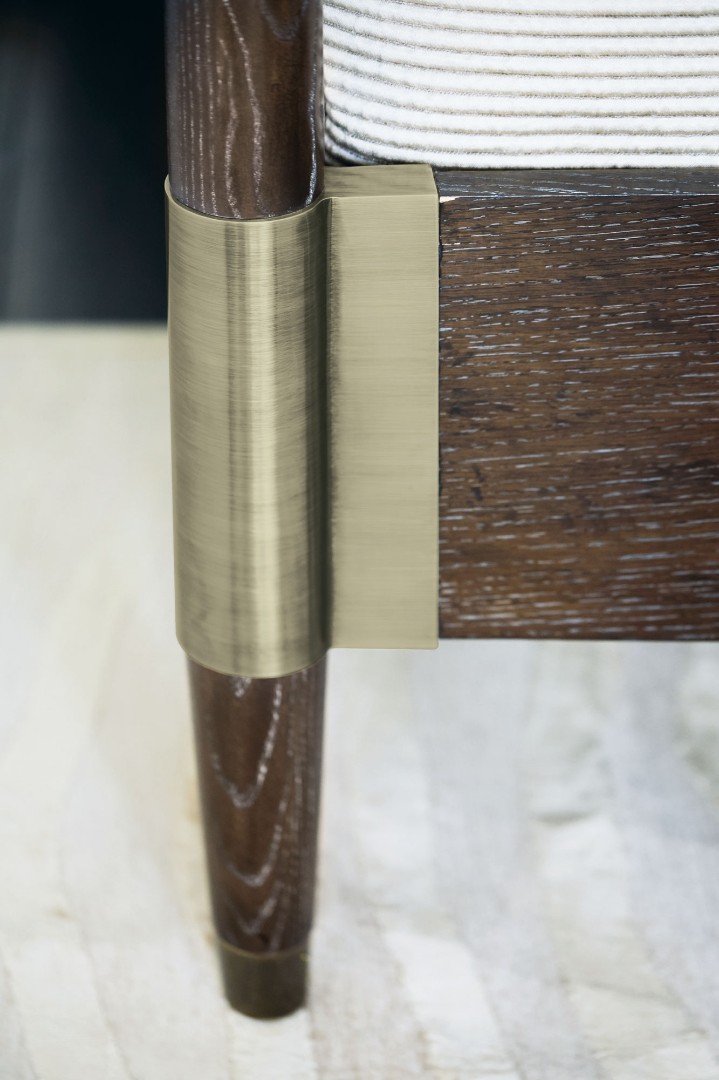 Кровать Clarendon Canopy Bed Queen