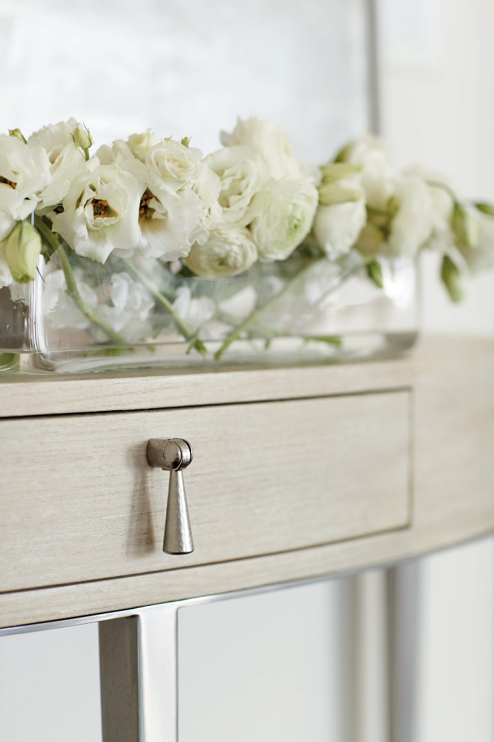 Консоль East Hampton Demilune Console Table