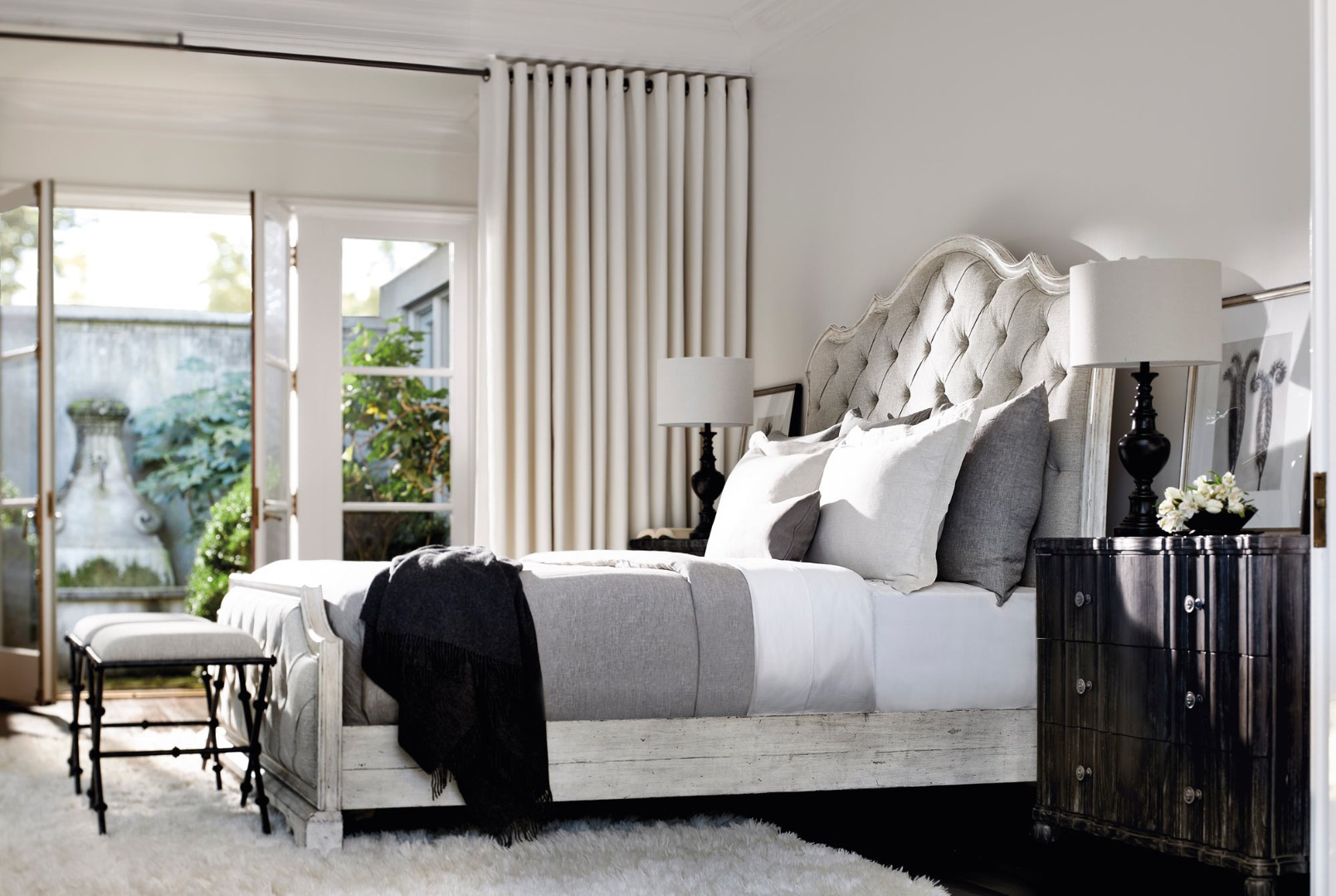 Бенч Mirabelle Metal Bench