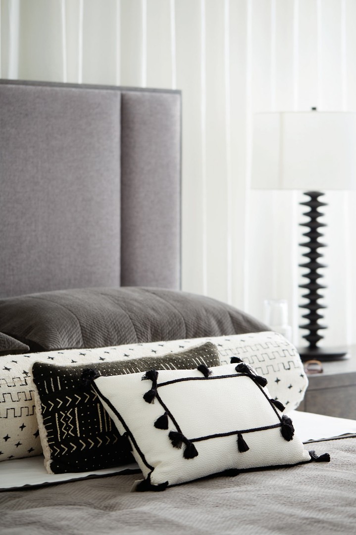 Кровать Linea Upholstered Panel Bed Cal King