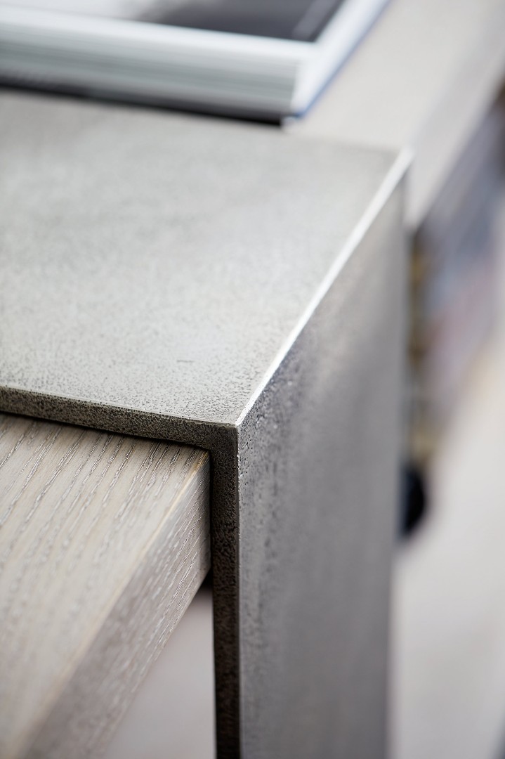 Консоль Linea Console Table