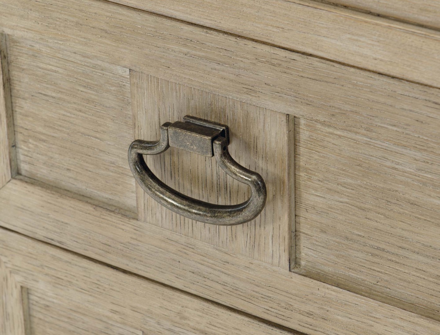 Комод Santa Barbara Bachelor's Chest with Stone Top