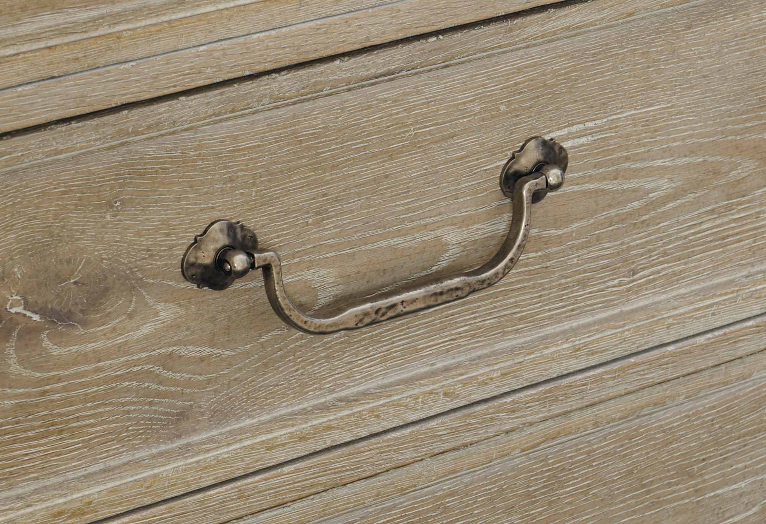 Комод Rustic Patina Bachelor's Chest