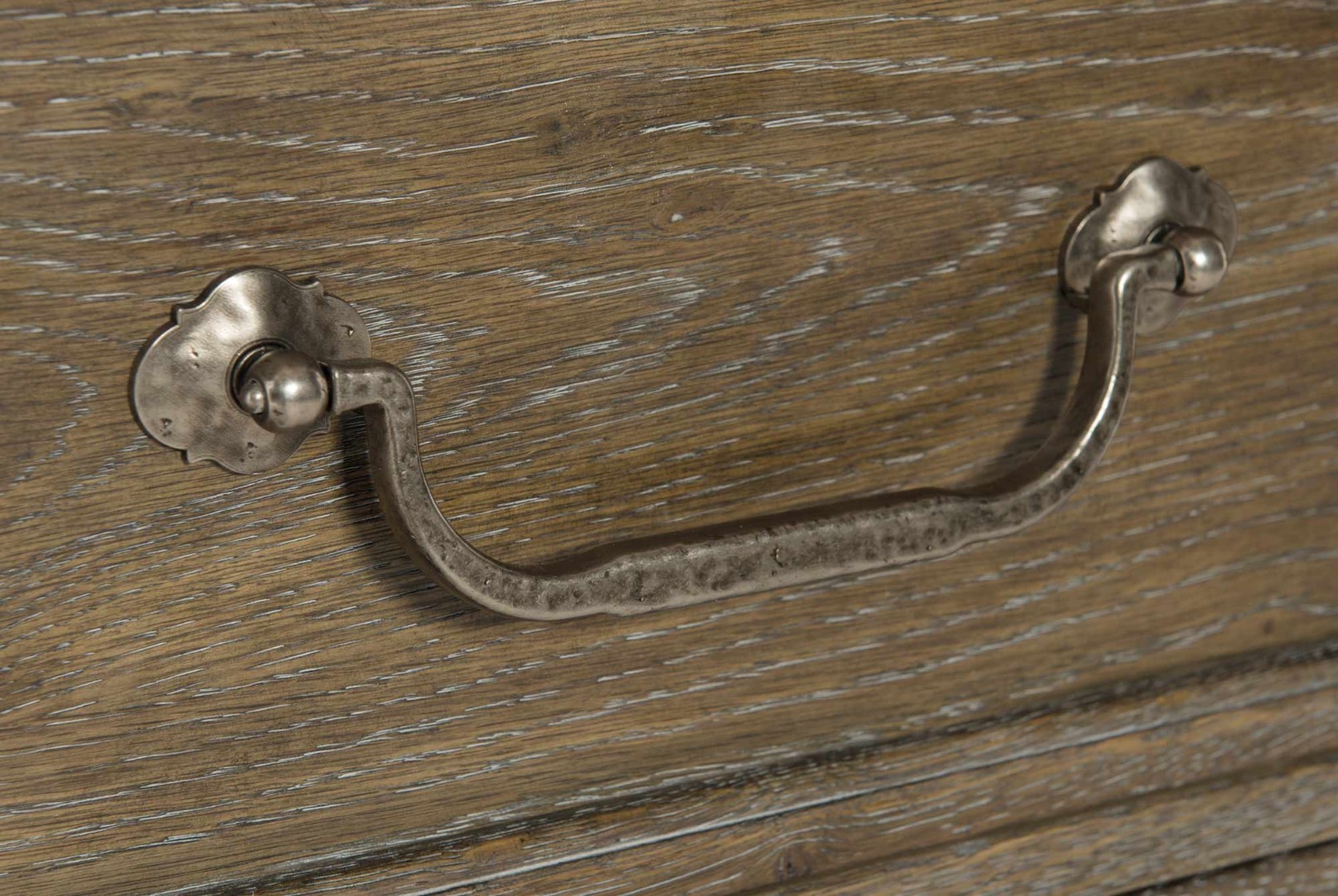 Комод Rustic Patina Bachelor's Chest